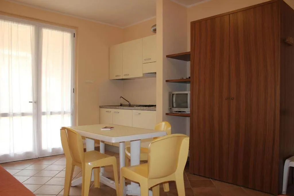 Aparthotel Corte Dei Tusci - Village Palace Puntone di Scarlino