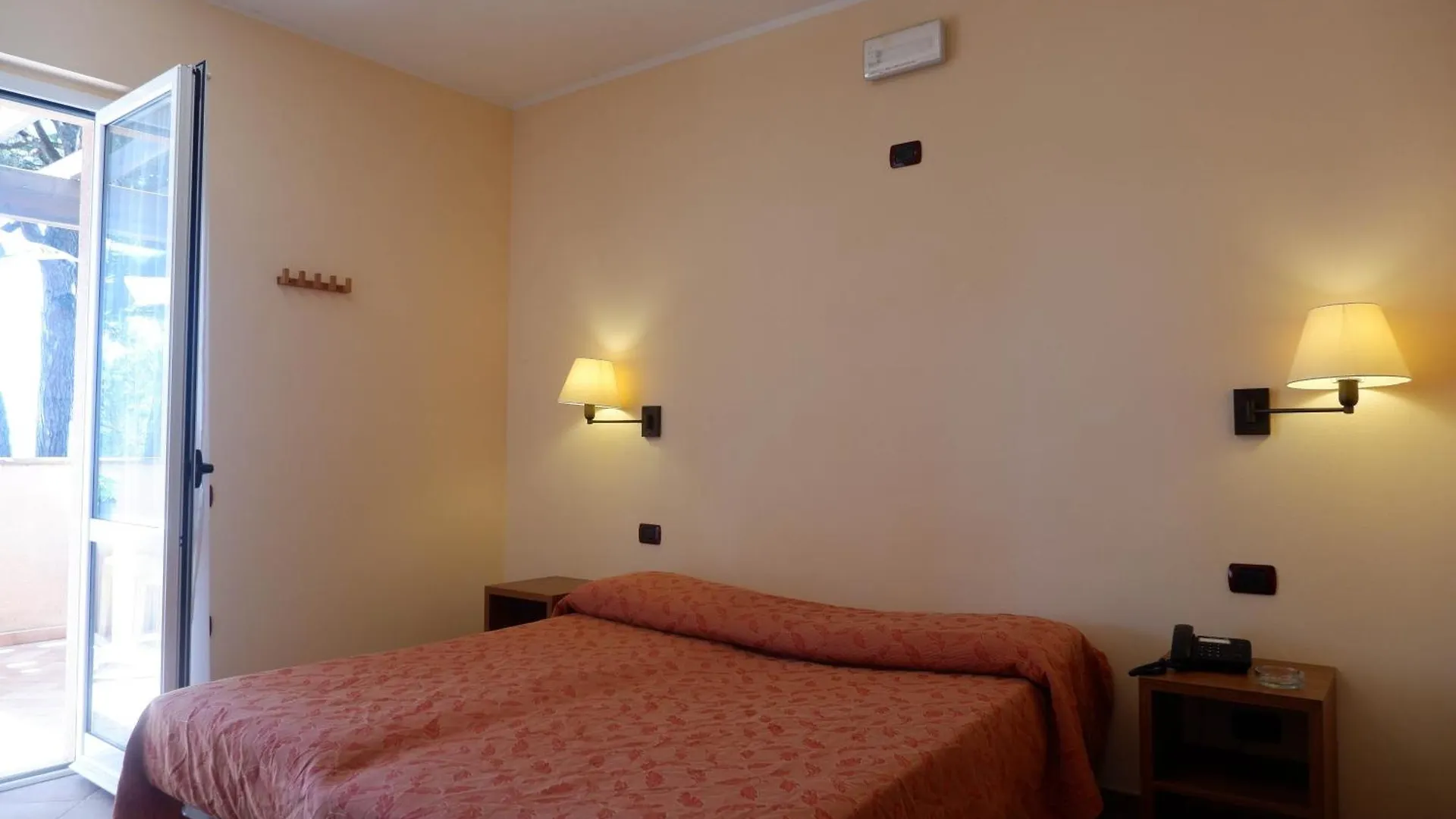 Aparthotel Corte Dei Tusci - Village Palace Puntone di Scarlino